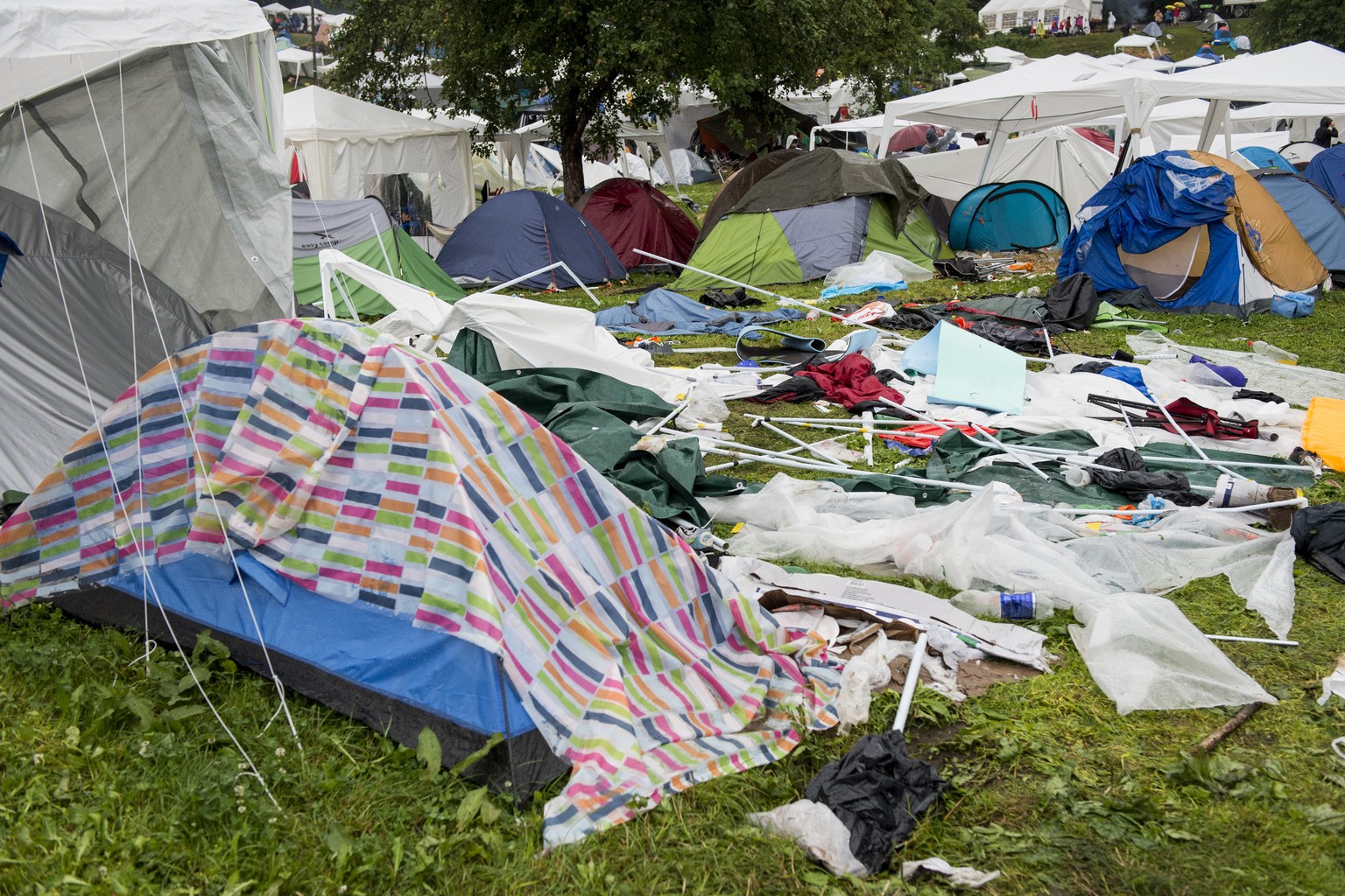 3000 Zelte blieben auf dem Festivalgelände zurück.
