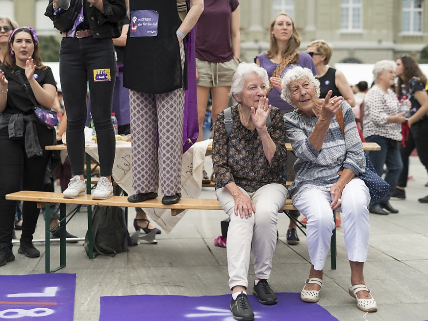 Der Frauenstreik in Bern vereinte die Generationen.