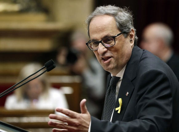 epa06735560 JxCat party’s nominee for regional President, Quim Torra, delivers his speech during the second and last investiture session at the regional Parliament in Barcelona, northeastern Spain, 14 ...