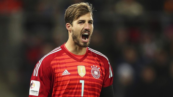 epa06329909 Germany&#039;s goalkeeper Kevin Trapp reacts during the International Friendly soccer match between Germany and France in Cologne, Germany, 14 November 2017. EPA/FRIEDEMANN VOGEL