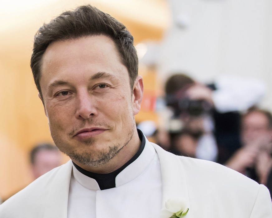 FILE- In this May 7, 2018, file photo, Elon Musk attends The Metropolitan Museum of Art&#039;s Costume Institute benefit gala celebrating the opening of the Heavenly Bodies: Fashion and the Catholic I ...