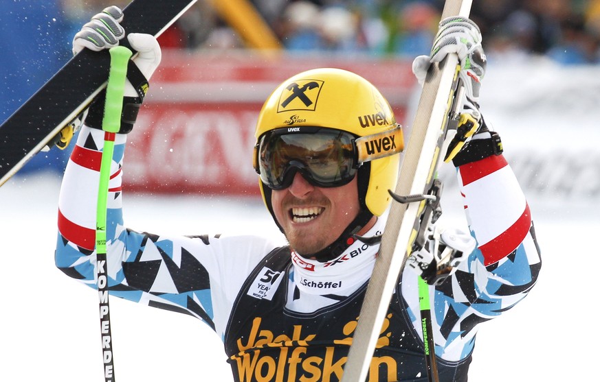 Alpine Skiing - FIS Alpine Skiing World Cup - Downhill Men - Val Gardena, Italy - 17/12/16 - Max Franz of Austria reacts after crossing the finish line. REUTERS/Alessandro Garofalo