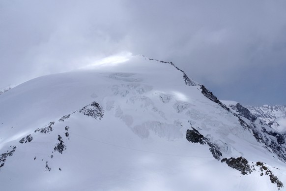 This undated picture provided by the Police Valais, shows Pigne d&#039;Arolla mountain near Arolla, Switzerland. Police in southwestern Switzerland said Monday, April 30, 2018 four Alpine climbers hav ...