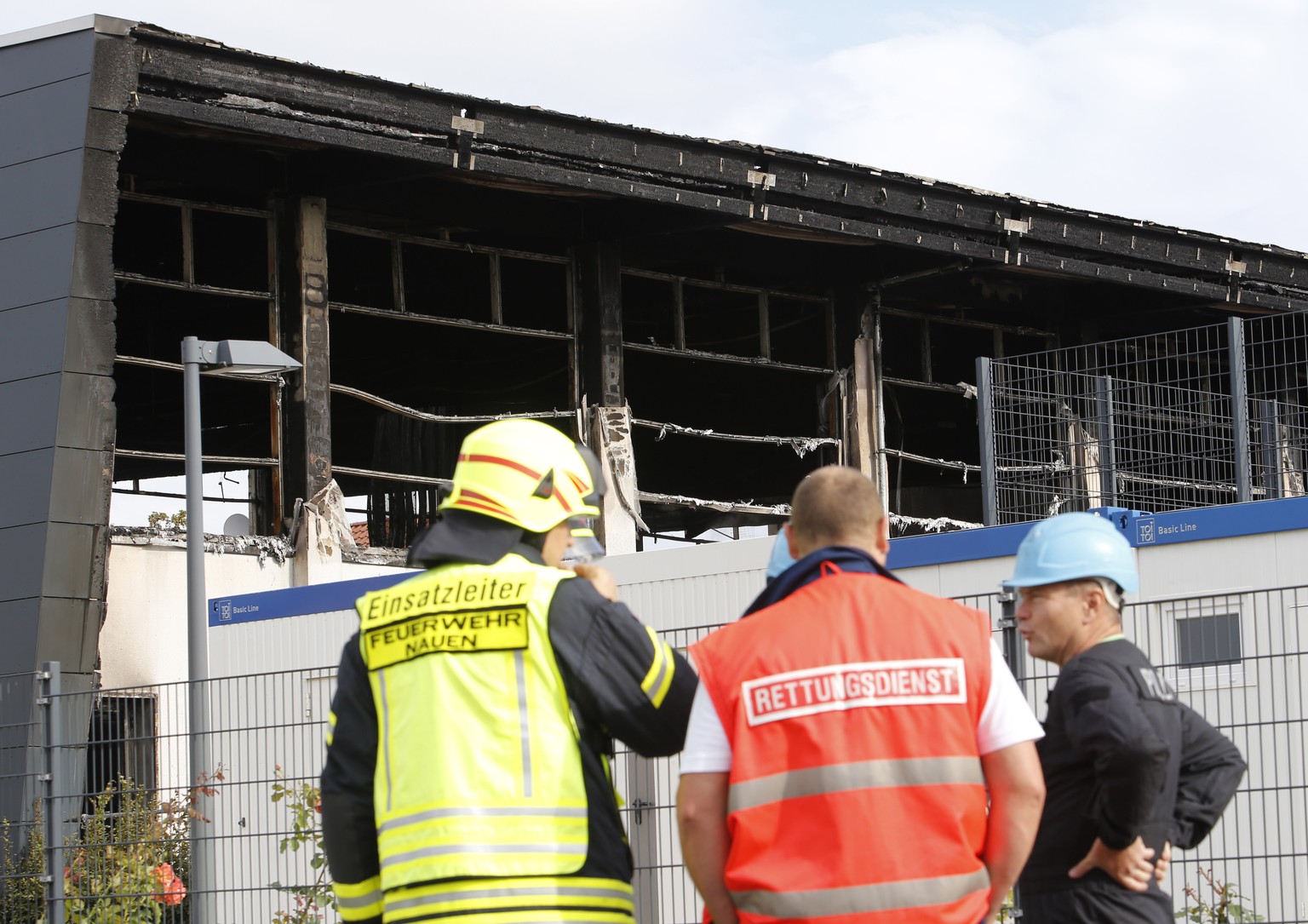 Die Feuerwehr in der deutschen Kleinstadt Nauen war gegen 2.30 Uhr alarmiert worden.