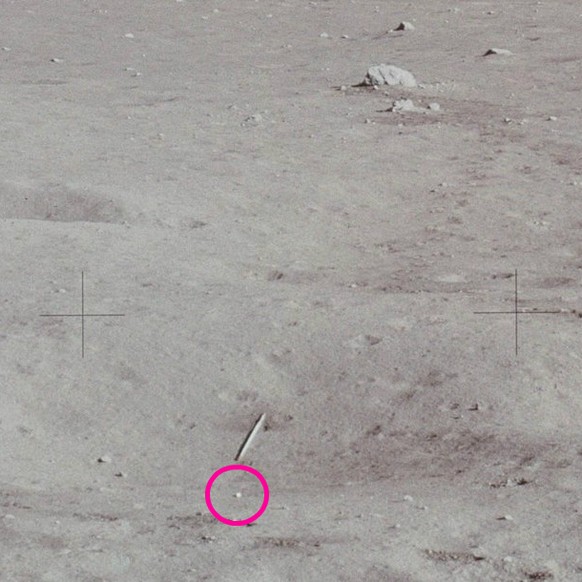 Einer der zwei Bälle, die Shepard auf den Mond schmuggelte.