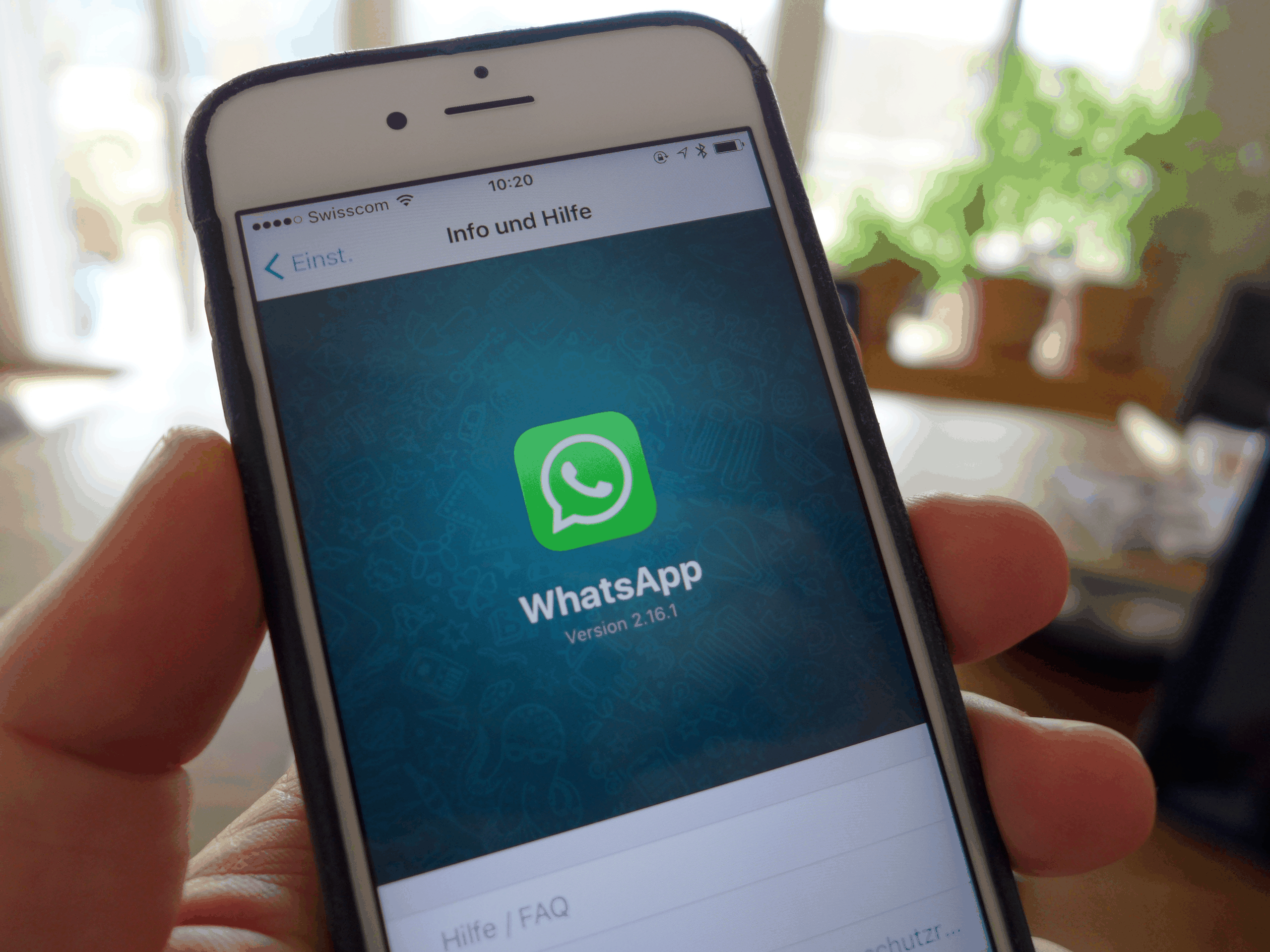 Endlich führt WhatsApp eine zuverlässige Verschlüsselung ein. Es gibt jedoch Bedenken.