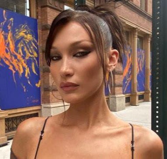 Das US-amerikanische Model Bella Hadid gilt als grosses Vorbild in Sachen «Instagram face»-Trend.