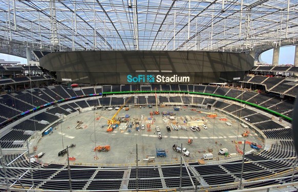 Das Innere des Stadions mit dem gigantischen 360-Grad-Screen, der von allen Rängen gut einsehbar sein wird.