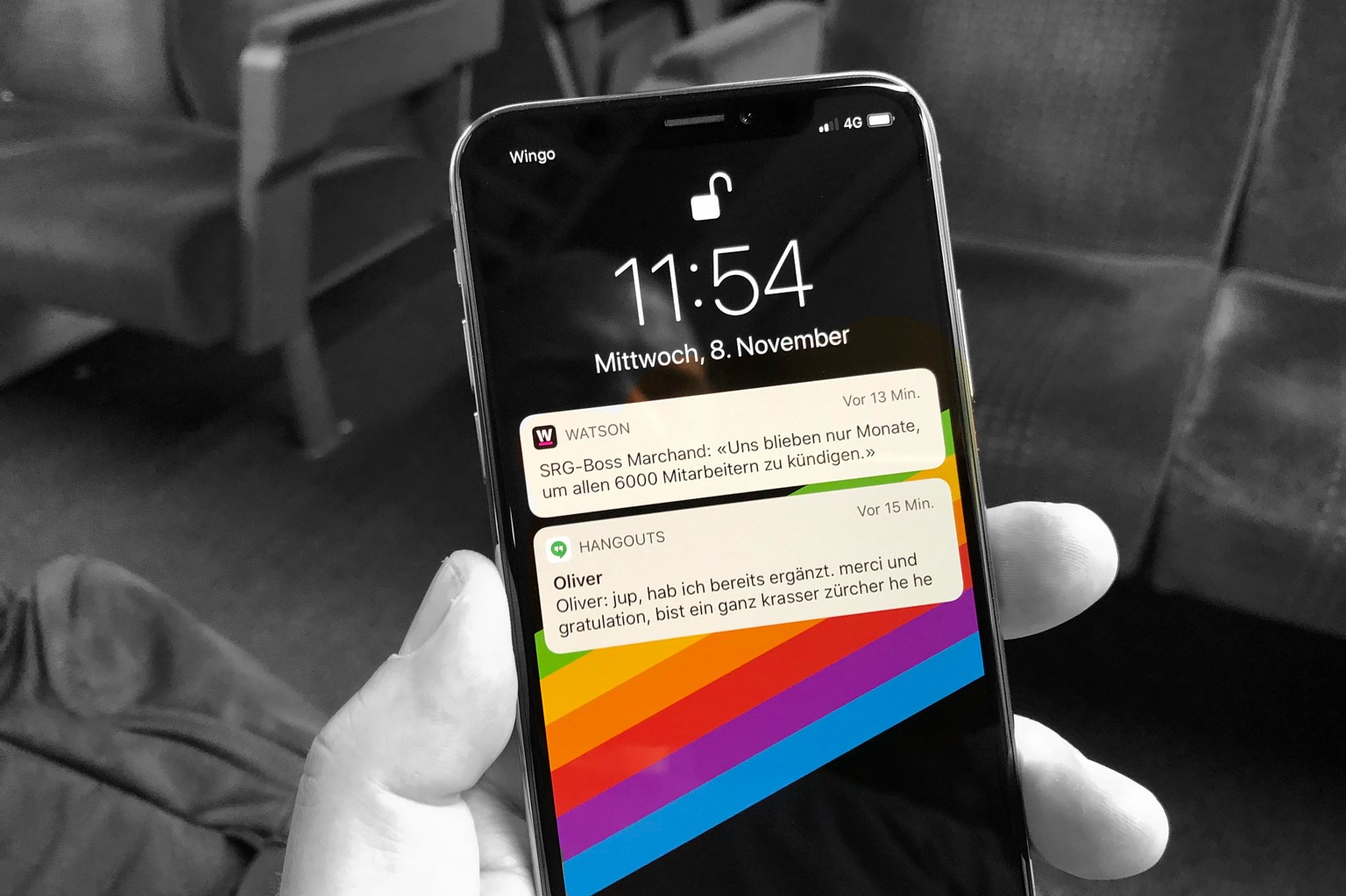 Das iPhone X zeigt neue Mitteilungen nur an, wenn es das Gesicht des Nutzers kennt.