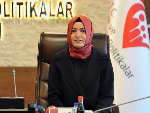 epa05842853 A picture made avaliable 11 March 2017 shows, Turkish Minister of Family and Social Policies Fatma Betul Sayan Kaya poses in Ankara, Turkey, 27 September 2016. The Turkish Minister of Fore ...