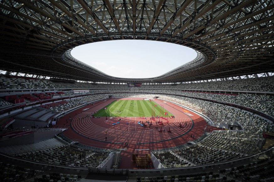 epa09186767 General view of an Athletics test event entitled &#039;READY STEADY TOKYO-Athletics&#039; at the National Stadium in Tokyo, Japan, 09 May 2021. The event was held without spectators amid t ...