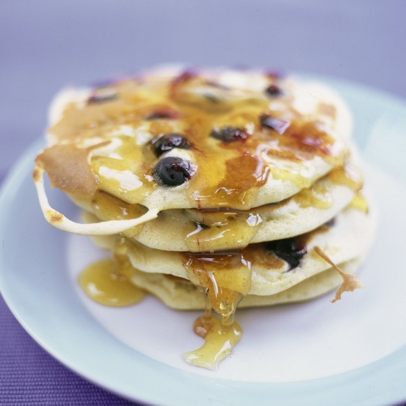 pancakes usa stylie jamie oliver pfannkuchen omelette eier blaubeeren ahornsirup USA kanada essen food frühstück zmorge https://twitter.com/jamieoliver/status/836622497583935488