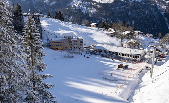 Das Ziel der Lauberhorn - Abfahrt ohne Zuschauertribuehne, wegen Corona finden die Lauberhornrennen ohne Zuschauer statt, am Freitag, 8. Januar 2021, im Skigebiet Grindelwald - Wengen. (KEYSTONE /Marc ...