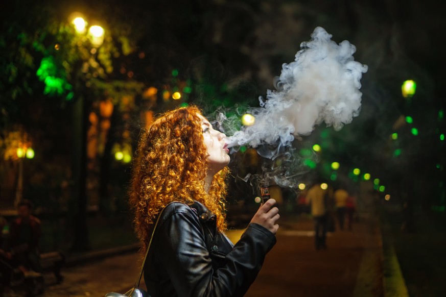 E-Zigarette, smoke, Rauch, elektronische Zigarette