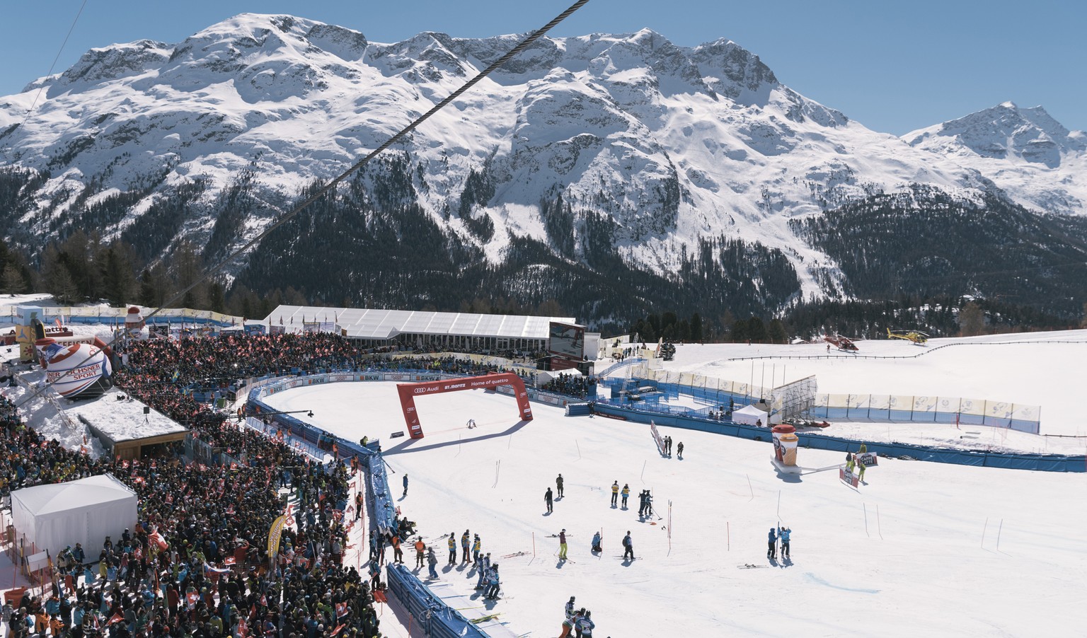 ALS VORSCHAU ZUR FIS SKI ALPIN WM IN ST. MORITZ VOM 06. - 19. FEBRUAR 2017 STELLEN WIR IHNEN FOLGENDES BILDMATERIAL ZUR VERFUEGUNG - The Audi FIS Alpine Ski World Cup Finals in St. Moritz, Canton of G ...