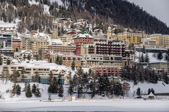 epa08946369 A view of the Badrutt&#039;s Palace Hotel on Via Serlas in St. Moritz, Switzerland, 18 January 2021. Guests and employees at the Grand Hotel des Bains Kempinski St Moritz and Badrutt���s P ...