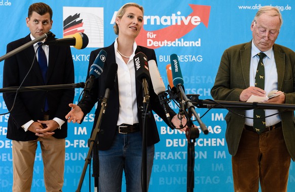 epa08384916 (FILE) - (L-R) Christian Lueth, spokesman of the German right-wing populist party Alternative for Germany (AfD), and the co-chairs of the parliamentary group Alice Weidel and Alexander Gau ...