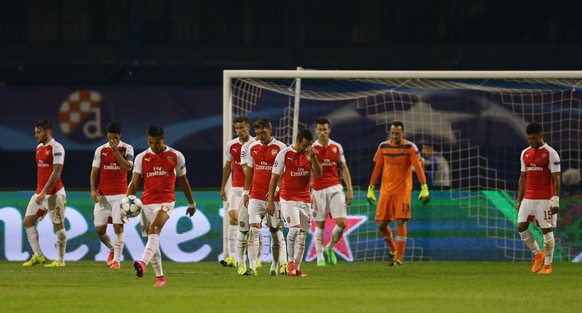 Die Arsenal-Spieler sind nach dem Gegentreffer zum 0:2 gegen Dinamo Zagreb komplett bedient.