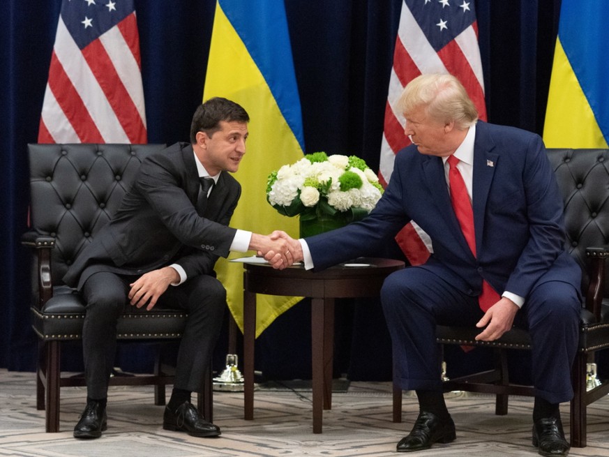 Der ukrainische Präsident Wolodymyr Selenskyj bei einem Treffen mit seinem amerikanischen Amtskollegen Donald Trump in New York. (Archivbild)