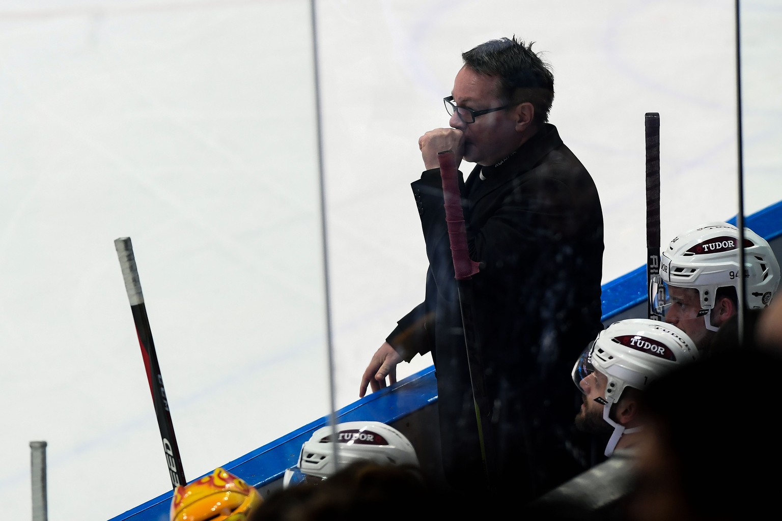 Servette&#039;s Head Coach Chris McSorley during the preliminary round game of National League Swiss Championship 2018/19 between HC Lugano and HC Geneve Servette, at the Corner Arena in Lugano, Switz ...