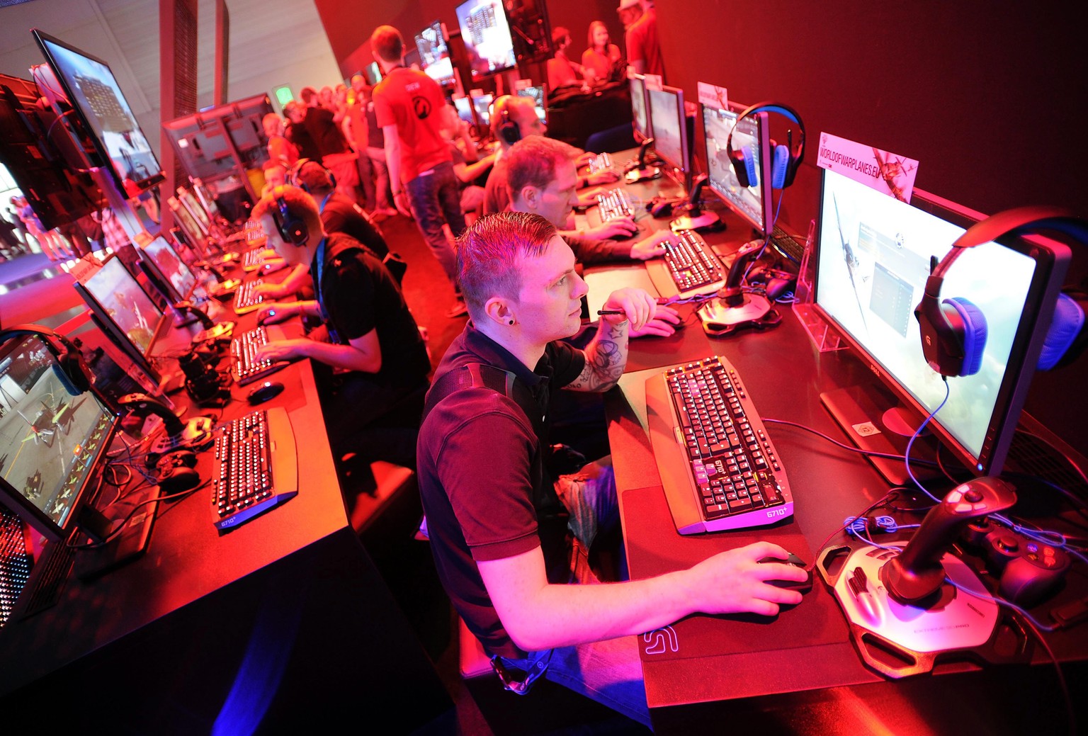 In Köln hat diese Woche die Spielemesse Gamescom ihre Pforten geöffnet. Bis am Sonntag werden gegen 400'000 Gamer erwartet.