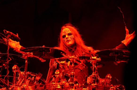 epa09371936 (FILE) - Joey Jordison of the US band Slipknot performs at the Rock on the Range Festival in Columbus, Ohio, USA, 16 May 2009 (reissued 27 July 2021). According to an announcement by his f ...