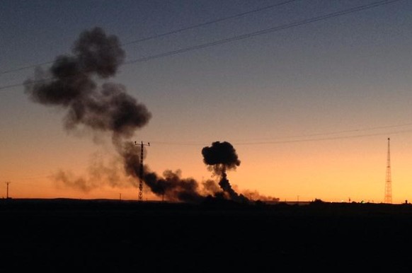 Das Bild zeigt die Explosionen in Kobane von letzter Nacht.