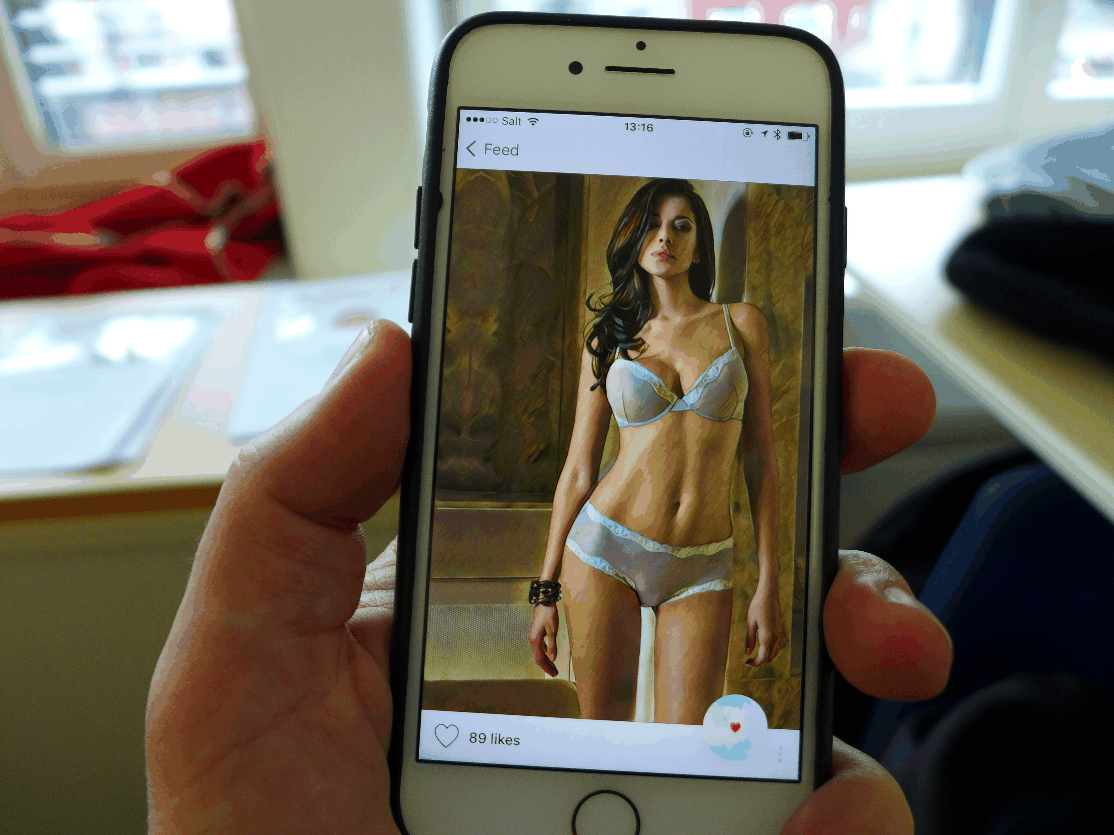 Prisma fürs iPhone und für Android ist benutzerfreundlicher geworden – und zeigt mehr nackte Haut.