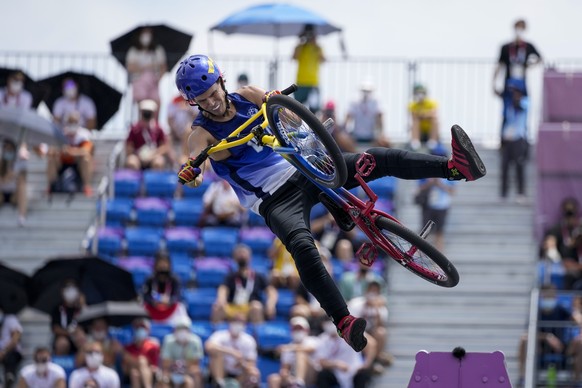 Daniel Dhers of Venezuela makes a jump in the men&#039;s BMX Freestyle seeding at the 2020 Summer Olympics, Saturday, July 31, 2021, in Tokyo, Japan. (AP Photo/Ben Curtis)