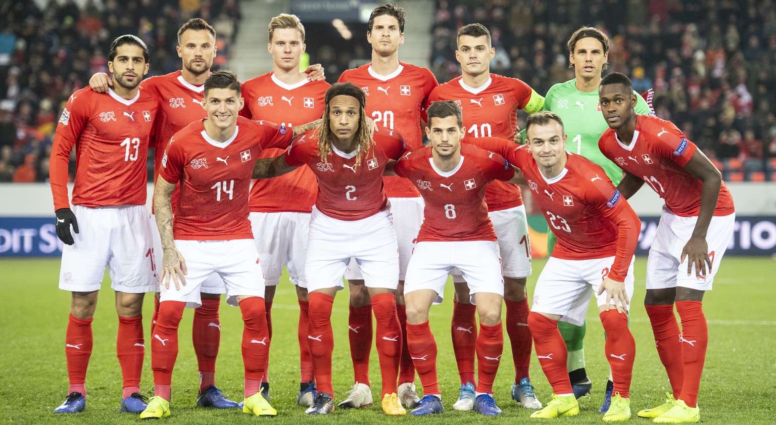The team of Switzerland pose during the UEFA Nations League soccer match between Switzerland and Belgium at the swissporarena stadium in Lucerne, Switzerland, on Sunday, November 18, 2018. (KEYSTONE/E ...