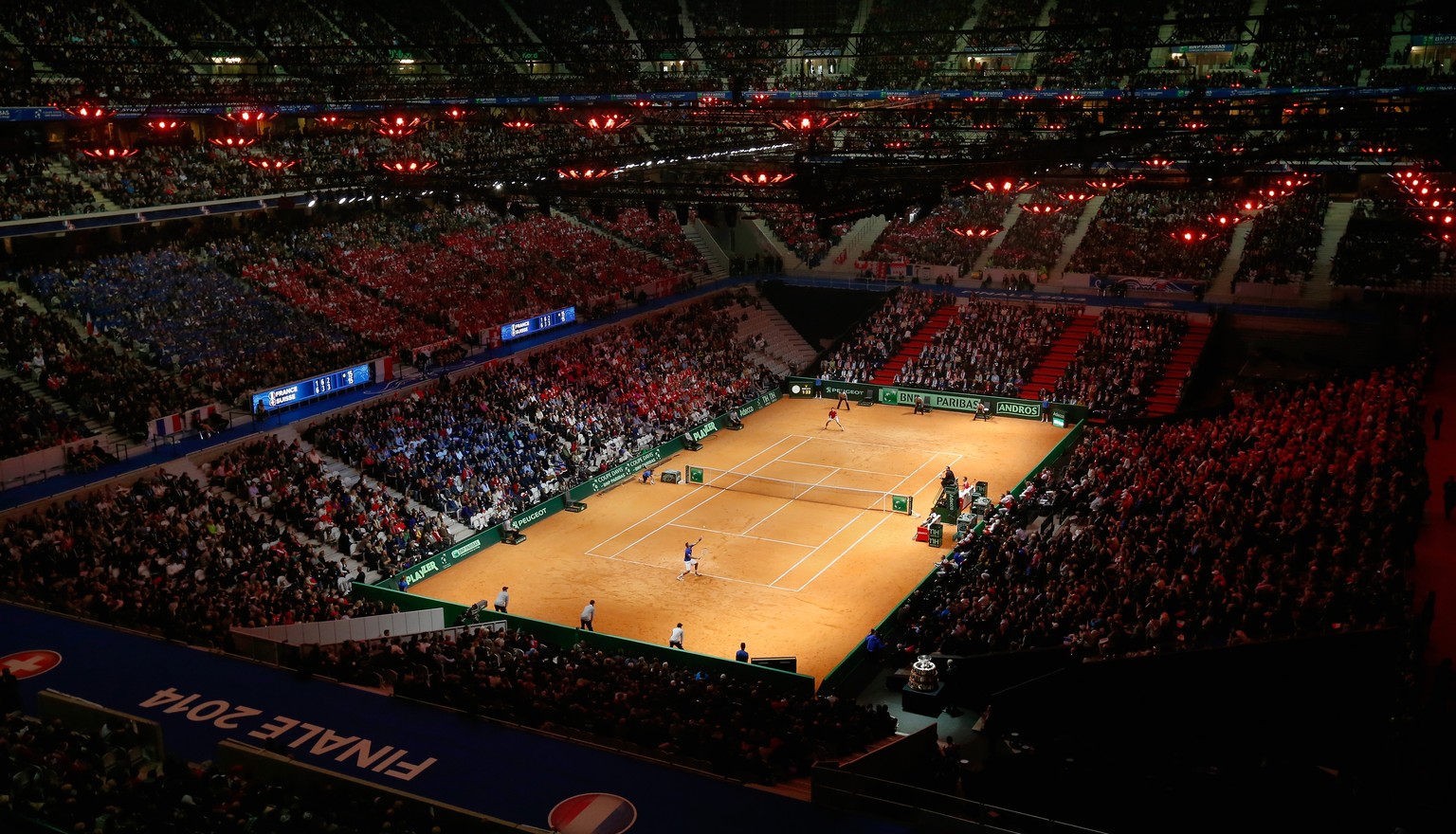 Äusserst eindrucksvoll: Die riesige Arena in Lille, in der ein neuer Zuschauer-Weltrekord aufgestellt wurde.