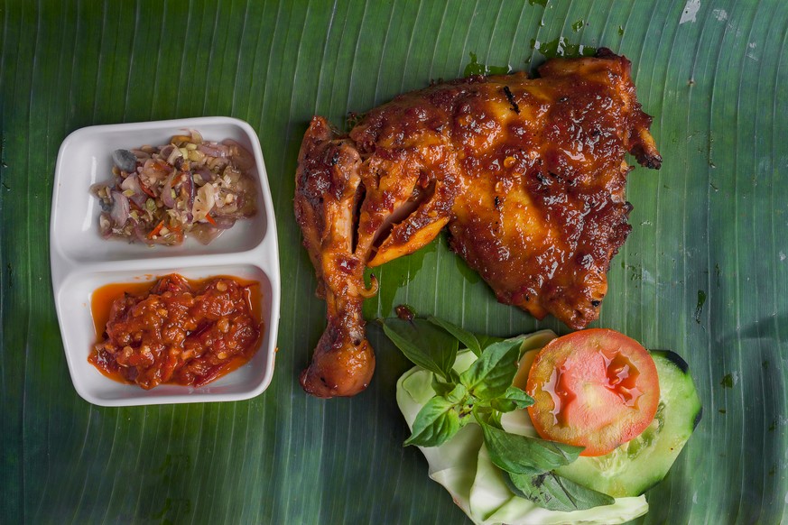 balinese chicken bali indonesien poulet huhn hähnchen grill essen food