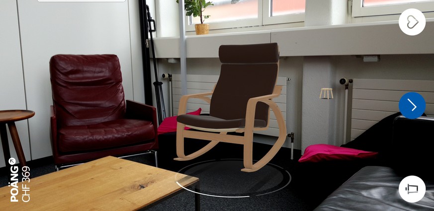 Mit der App Ikea Place lässt sich testen, wie ein neues Möbel in der eigenen Wohnung aussehen würde.&nbsp;