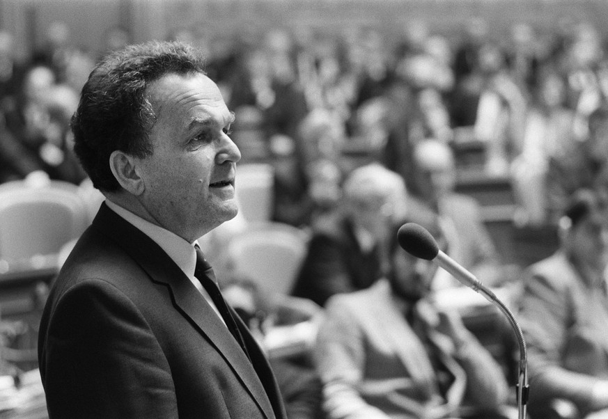 SP-Bundesrat Otto Stich erklärt 1983 die Annahme der Wahl gegen den Widerstand seiner Partei.