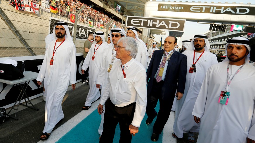 Formula One - F1 - Abu Dhabi Grand Prix - Yas Marina Circuit, Abu Dhabi, United Arab Emirates - 27/11/2016 - Formula One supremo Bernie Ecclestone and Sheikh Mohammed bin Rashid al-Maktoum, Prime Mini ...
