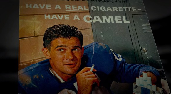 Ein Sportler präsentiert sich mit Zigarette: Die Tabakindustrie führte die Konsumenten lange hinters Licht.