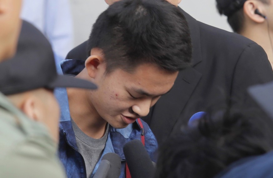 Chan Tong-kai bows after talking to the media as he is released from prison in Hong Kong Wednesday, Oct. 23, 2019. Chan, who&#039;s wanted for killing his girlfriend last year on the self-ruled island ...