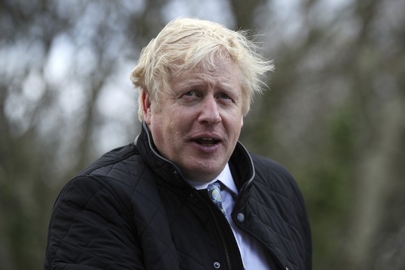 Britain&#039;s Prime Minister Boris Johnson arrives for a visit to Healey&#039;s Cornish Cyder Farm during the General Election campaign, in Callestick, England, Wednesday, Nov. 27, 2019 (Dan Kitwood/ ...