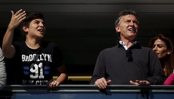 Macri auf der Tribüne der Boca Juniors.