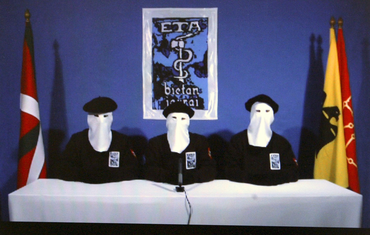epa05896300 (FILE) - An undated handout video still image posted on the website of Basque newspaper Gara, 10 January 2011 (reissued 08 April 2017) shows Basque Separatists ETA members announcing a &#0 ...
