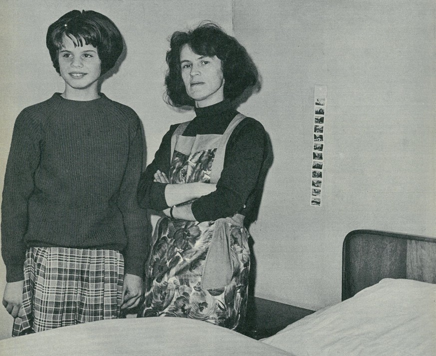 Die 13-jährige Marlies mit ihrer Mutter Alice.