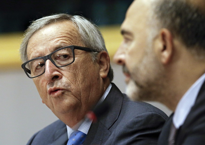 Zuerst kommt ein Mahnbrief der EU, dann droht eine Klage: Jean-Claude Juncker prangert Verletzungen gegen bestehendes Asylrecht an.
