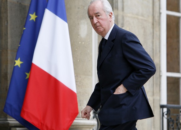 epa08670485 (FILE) Former French Prime Minister Edouard Balladur arrives for a ceremony at the Elysee Palace in Paris, France, 29 April 2009 (reissued 15 September 2020). According to media reports, E ...