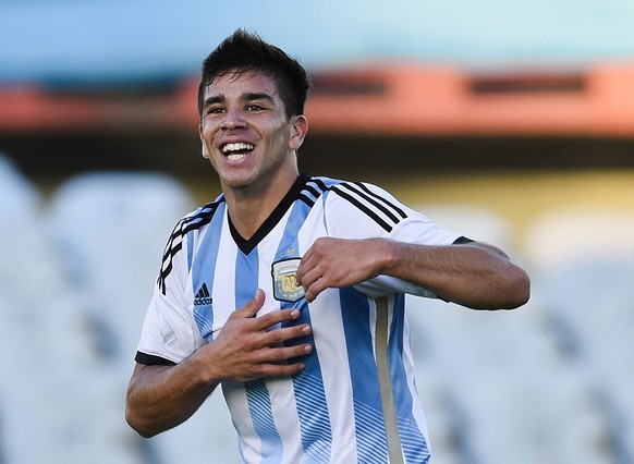 FILE - In this Feb. 4, 2015 file photo, Argentina&#039;s Giovanni Simeone celebrates after scoring a goal against Paraguay during a South America Under-20 soccer match in Montevideo, Uruguay. Though i ...