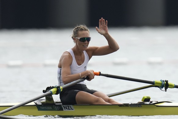 Emma Twigg, of New Zealand reacts after winning the gold medal in the women&#039;s rowing single sculls final at the 2020 Summer Olympics, Friday, July 30, 2021, in Tokyo, Japan. (AP Photo/Lee Jin-man ...