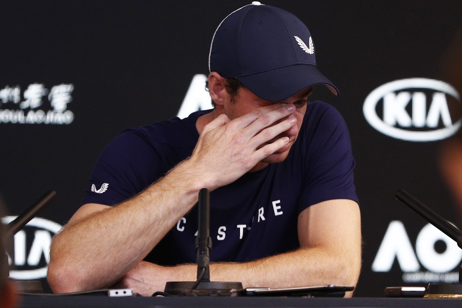 epa07274323 Andy Murray speaks to the media during a press conference at the Australian Open in Melbourne, Australia, 11 January 2019. EPA/DANIEL POCKETT AUSTRALIA AND NEW ZEALAND OUT