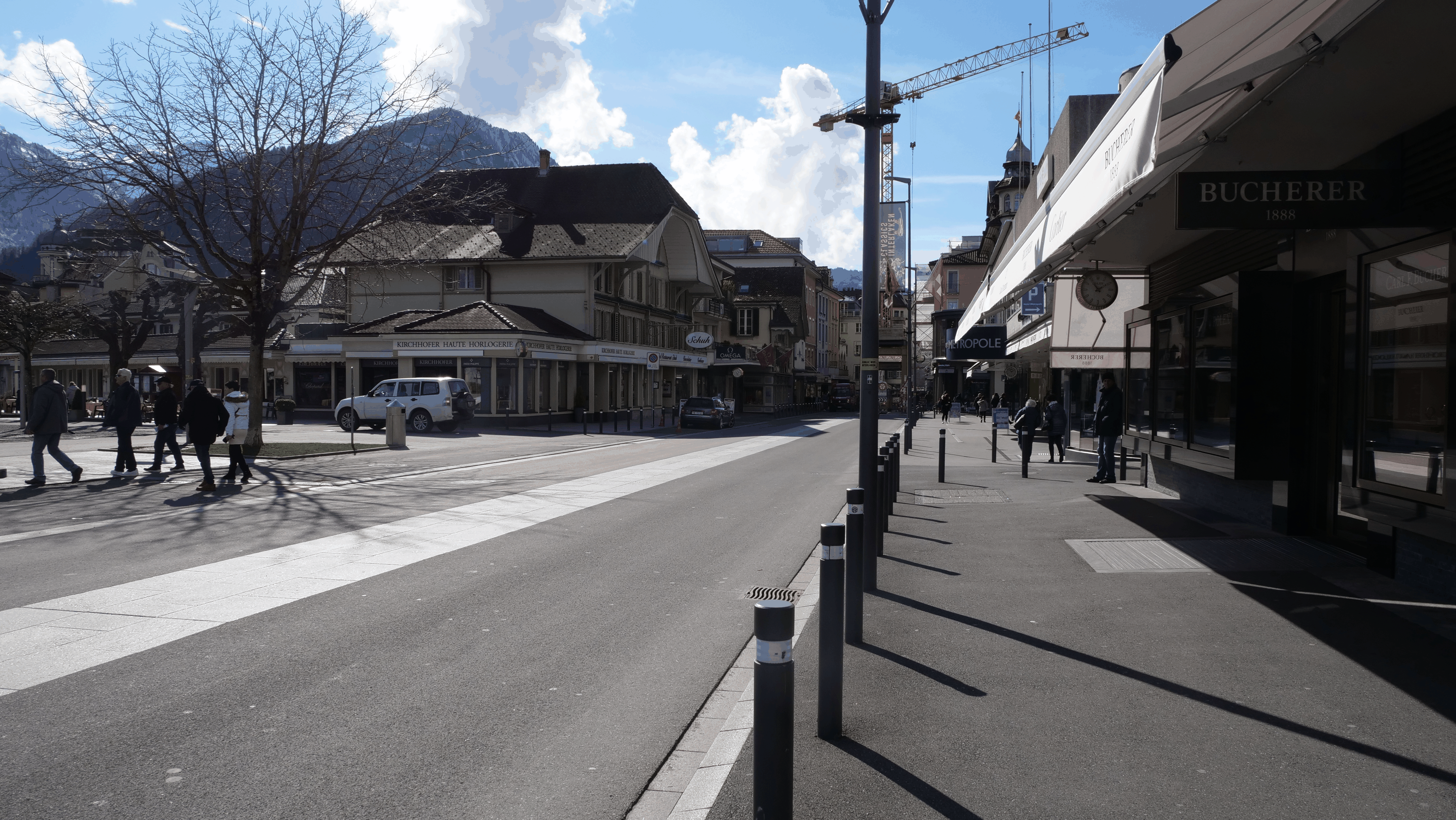 In Interlaken erwartet einen ein genauso ungewohntes Bild wie in Luzern.