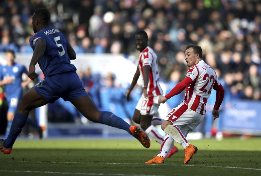 Stoke City&#039;s Xherdan Shaqiri, right, scores his side&#039;s first goal of the game during the English Premier League soccer match, Leicester City against Stoke City, at the King Power Stadium, Le ...