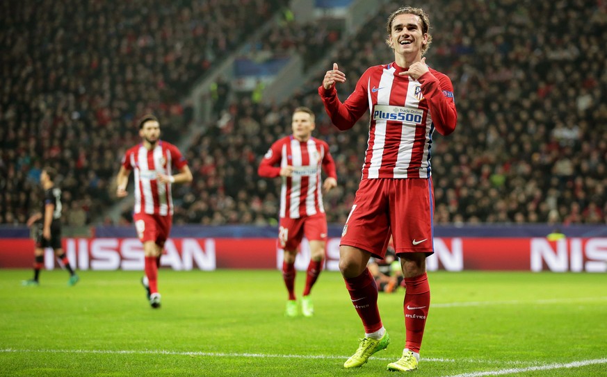 epa05807410 Atletico Madrid&#039;s Antoine Griezmann celebrates after scoring the 2-0 lead during the UEFA Champions League Round of 16, first leg soccer match between Bayer Leverkusen and Atletico Ma ...