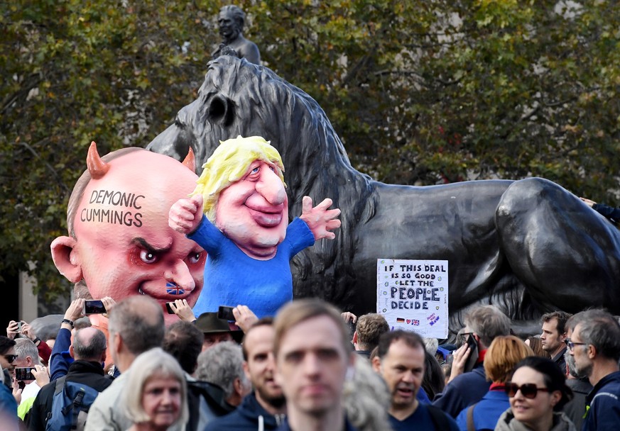 epa07933728 Protesters during the &#039;Together for the Final Say&#039; march against Brexit in London, Britain, 19 October 2019. Hundreds of thousands of people are taking part in the protest march  ...